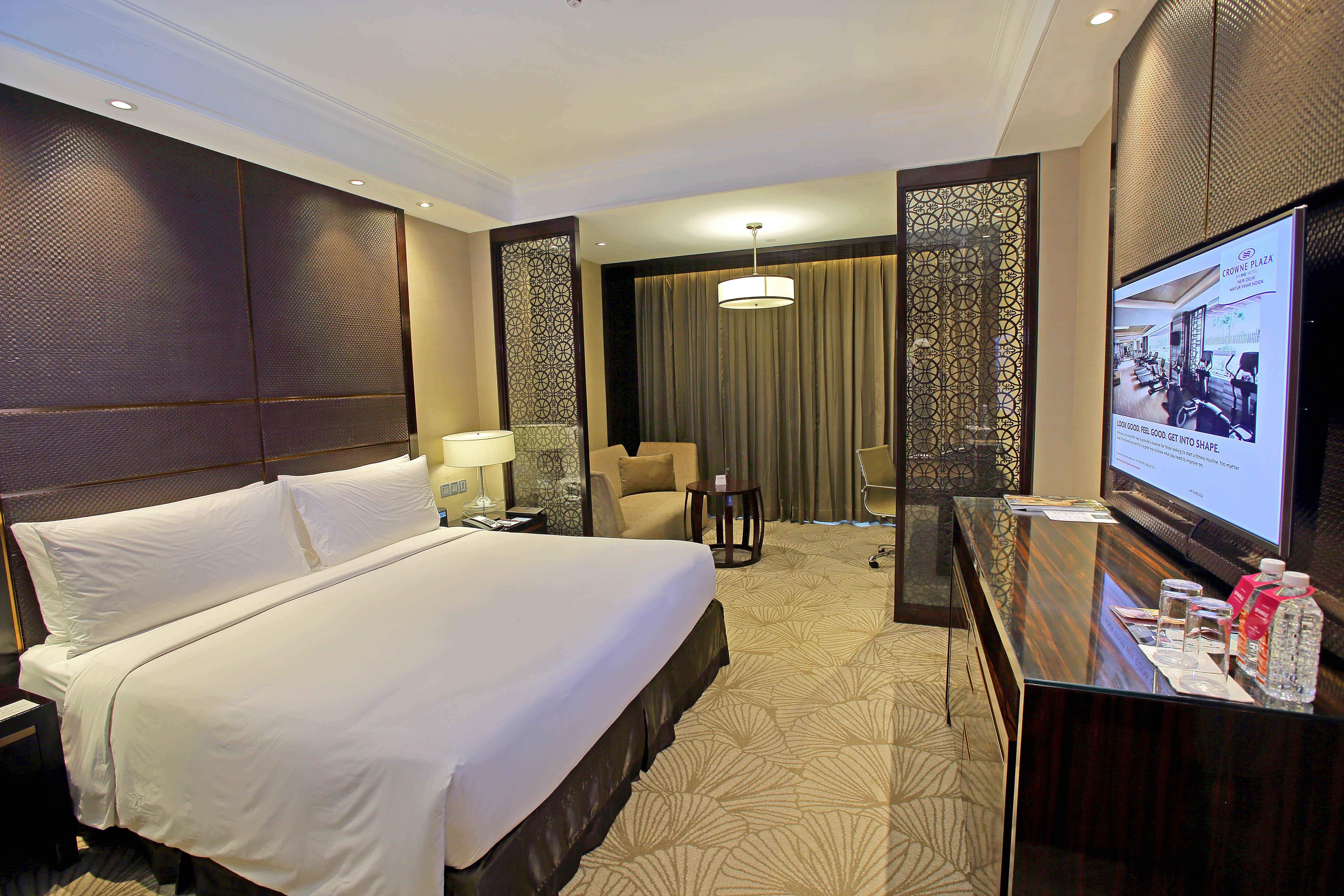 Crowne Plaza New Delhi Mayur Vihar Noida By Ihg Экстерьер фото Deluxe room