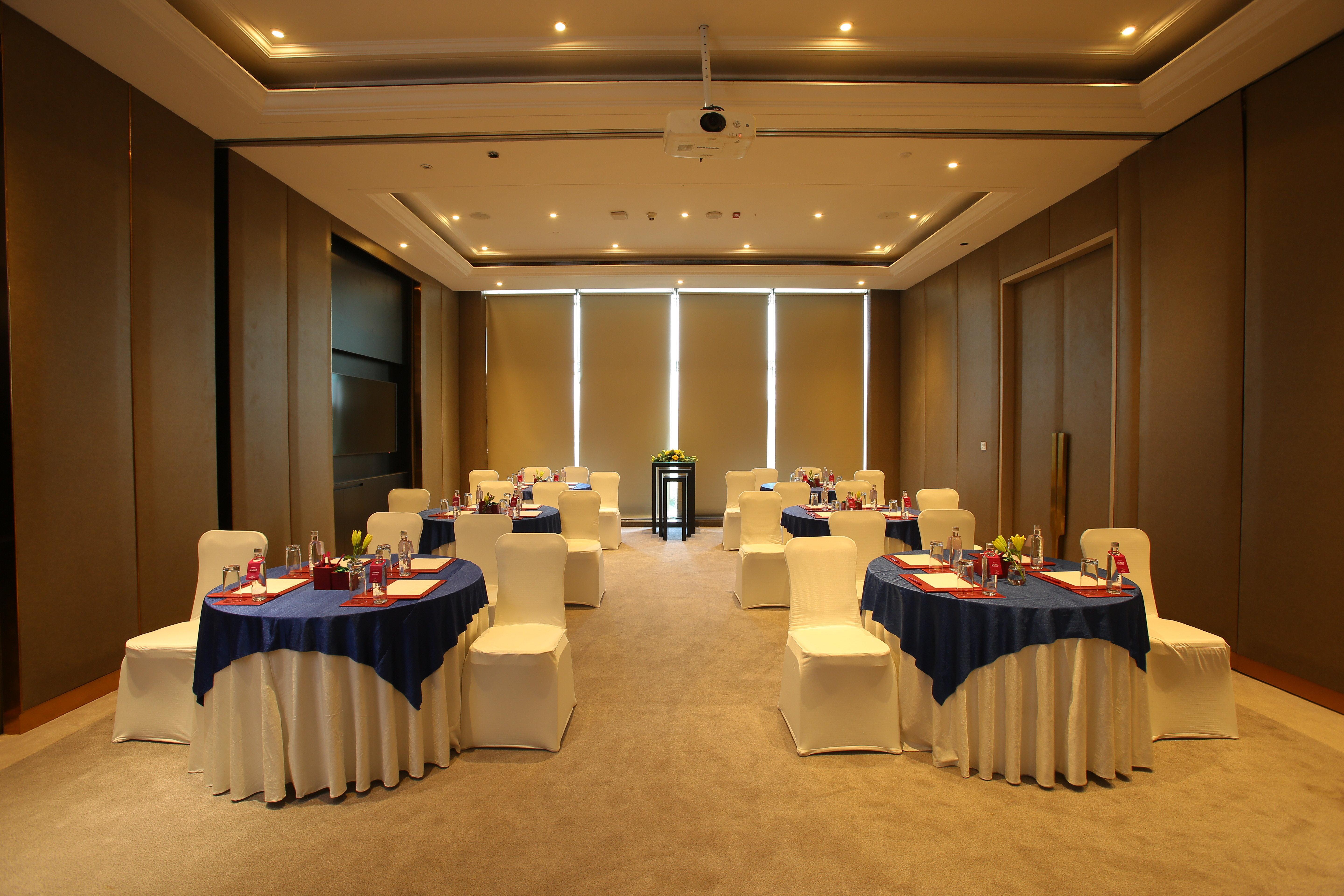 Crowne Plaza New Delhi Mayur Vihar Noida By Ihg Экстерьер фото Meeting room